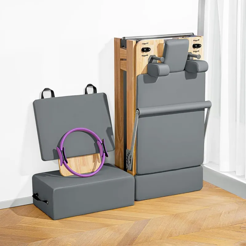 LeisureKing Pilates Reformer with Reformer Accessories